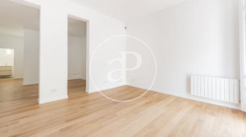 Apartment for sale in C. de Atocha, Cortes – Huertas