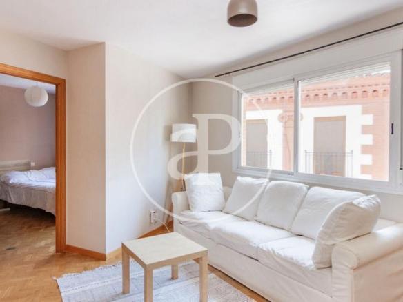 Apartment for sale in Guindalera