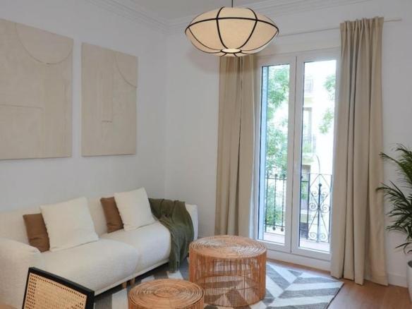 Apartment for sale in Goya