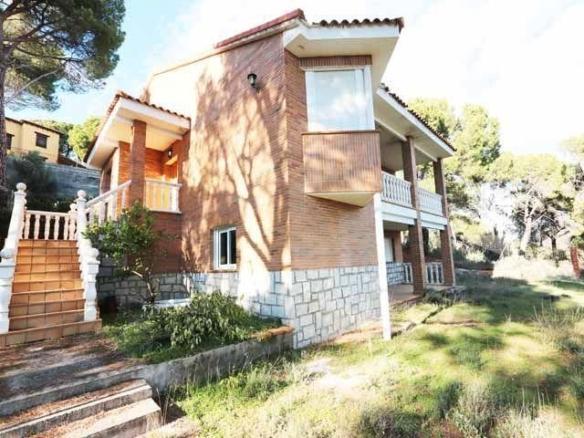 House or villa for sale in San Martín de Valdeiglesias