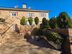 House or chalet for sale in Somosaguas