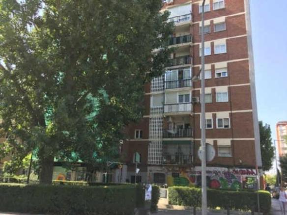 Commercial premises for sale in Camino de Leganes, Villafontana – Estoril I