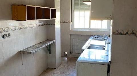 Apartment for sale on Carcastillo Street, Puerta Bonita