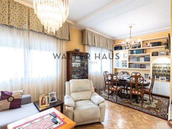 Apartment for sale on Calle de Maudes, Ríos Rosas – Nuevos Ministerios