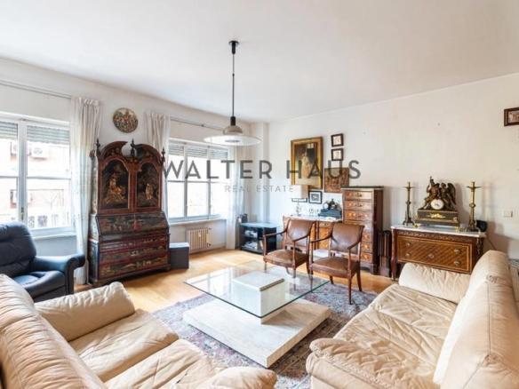 Apartment for sale on Calle de Boix y Morer, Vallehermoso