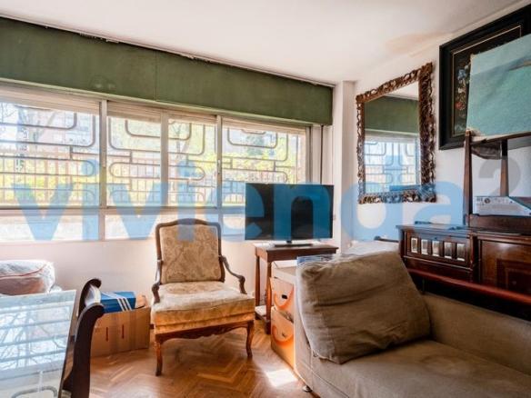 Apartment for sale on Avenida Doctor Garcia Tapia, Media Legua