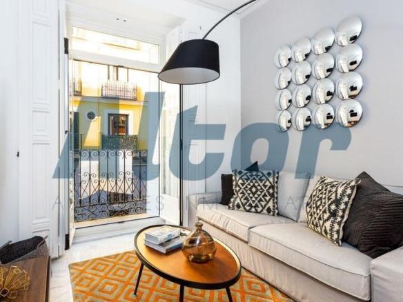 Apartment for sale in Ilustracion, Palacio