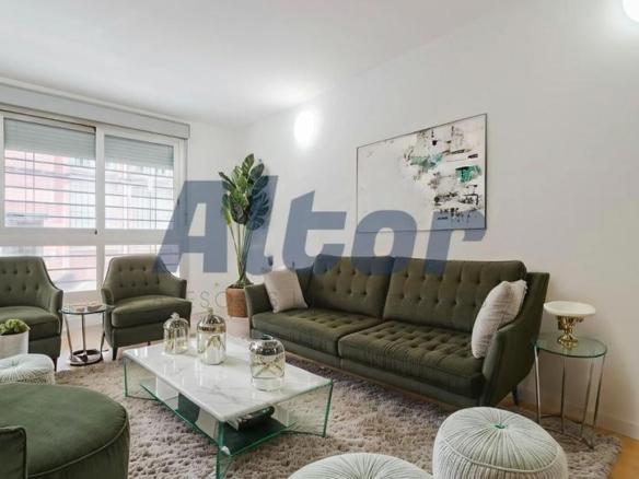 Apartment for sale in Del Convenio, San Diego