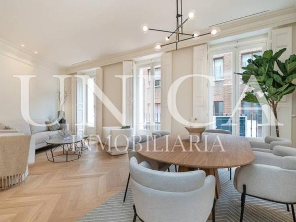 Apartment for sale in Justicia – Chueca
