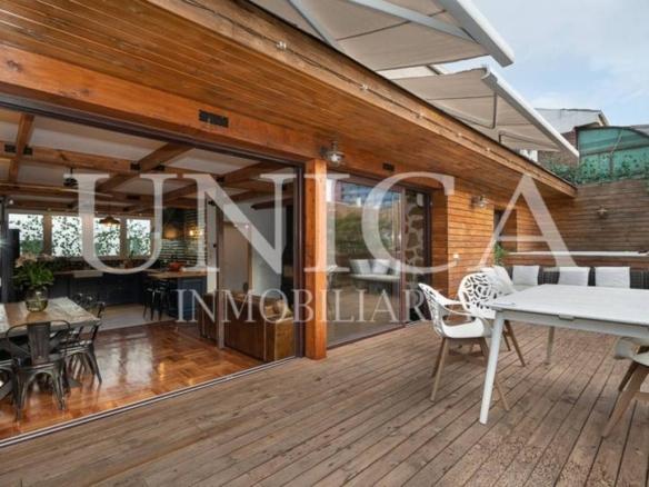 Penthouse for sale on Alustante Street, Prosperidad