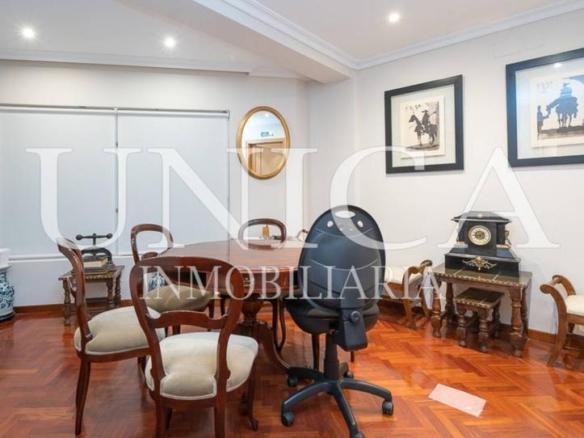 Apartment for sale in Gaztambide
