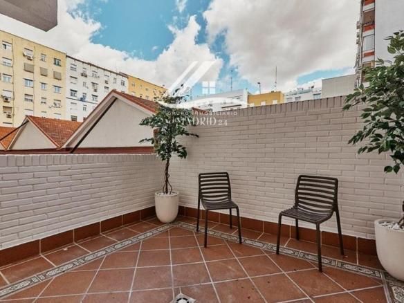 Apartment for sale on Calle del Alcalde Sainz de Baranda, Ibiza, Madrid