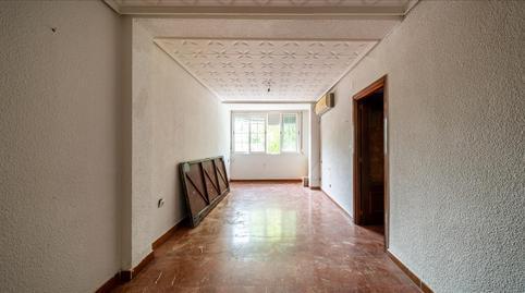 Apartment for sale in Los Angeles, Juan de la Cierva