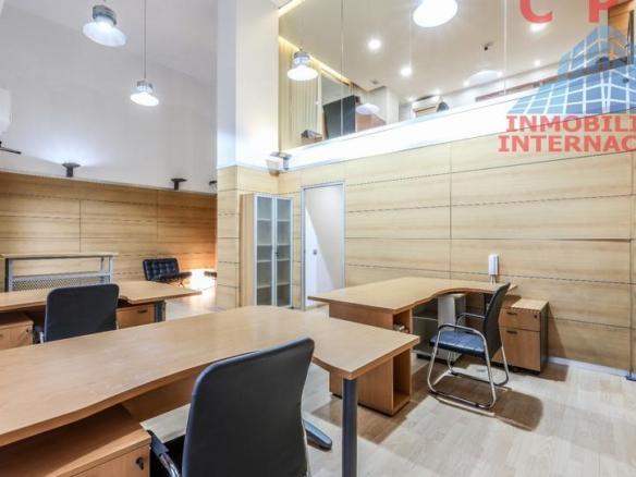 Office for sale in Acacias