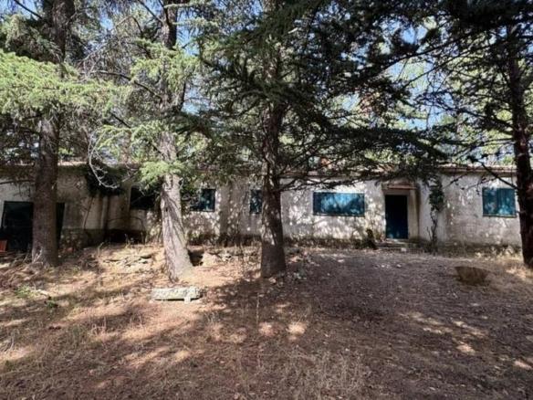 House or villa for sale in Pasaje Los Quiñones, Piñuécar-Gandullas