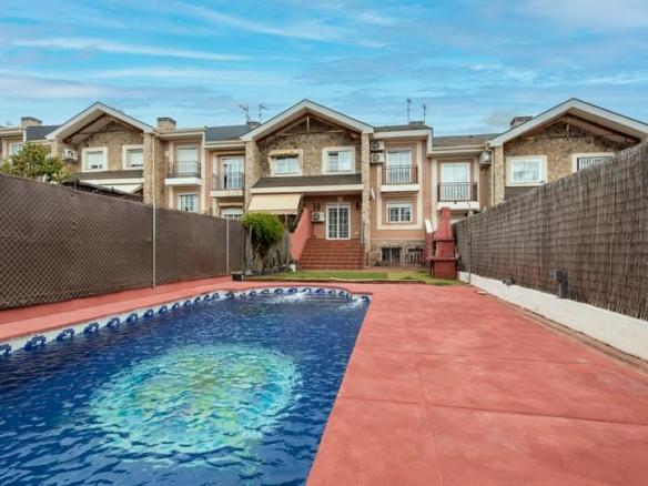 House or villa for sale in Unknown area, El Caño