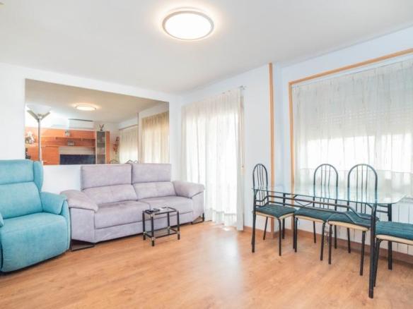 Apartment for sale on Juan XXIII Street, City Center
