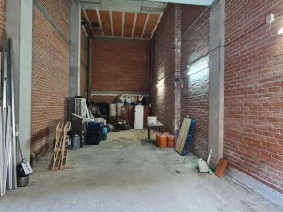 Commercial space for sale in the city center