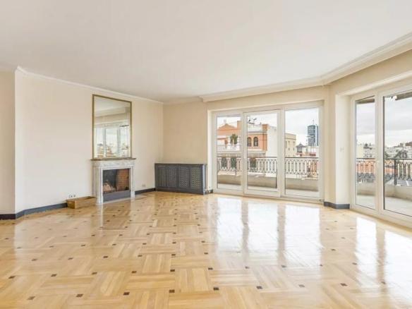 Apartment for sale in Almagro
