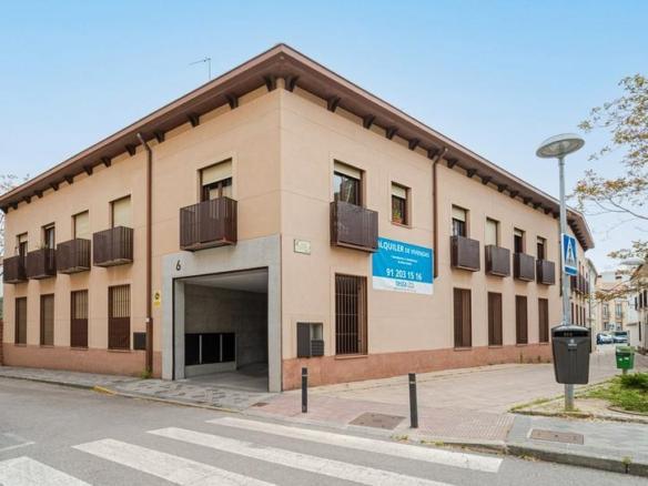 Apartment for sale in Colonial, 6, City Center – Town Hall