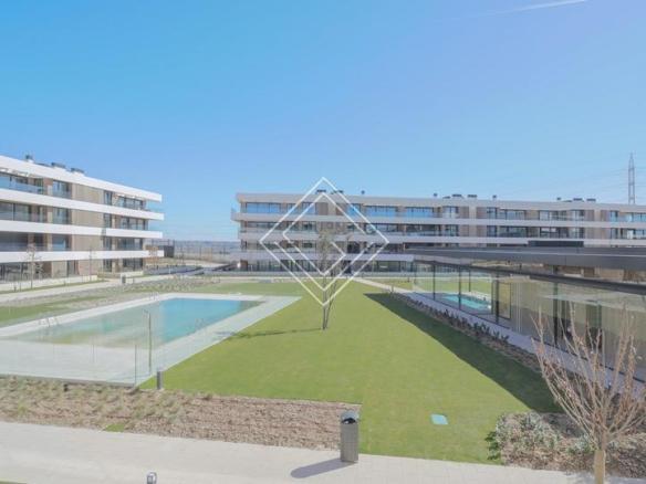 Apartment for sale on Camino de Los Jardines Street, La Moraleja Urbanization