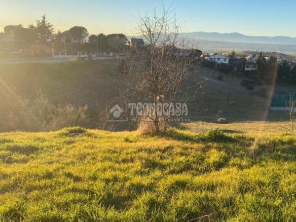 Residencial en venta en C. la Cartuja, El Casar
