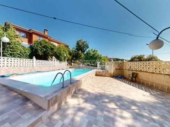 Casa o chalet en venta en C. Río Dulce, El Casar
