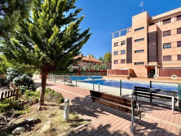 Piso en venta en Yebes – Valdeluz