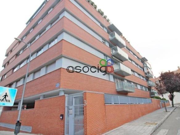 Piso en venta en Jose Luis Valcarcel, Los Valles – Sanz Vázquez – El Fuerte