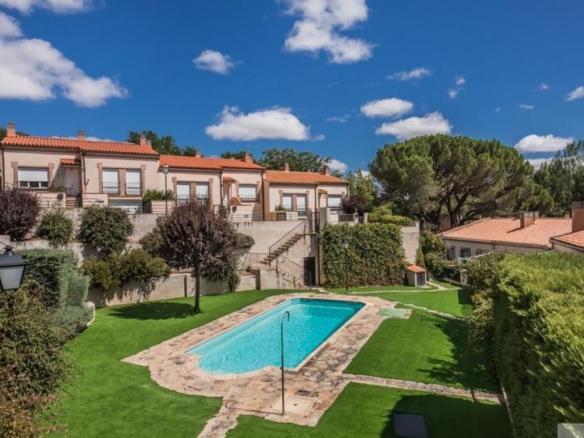 House or villa for sale in Bajada Losa, 14, Cuatro Postes