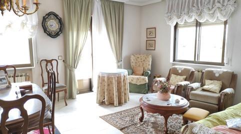 House or villa for sale in Velayos