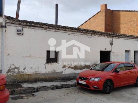 House or villa for sale in Fuentenueva, El Hoyo de Pinares
