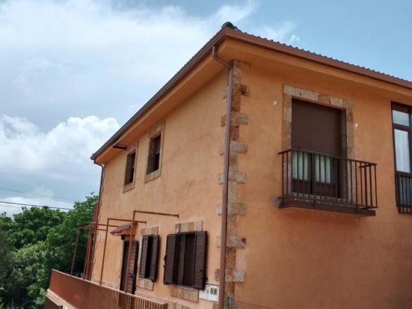 Apartment for sale on Calle la Fontanilla, 2, San Juan de Gredos