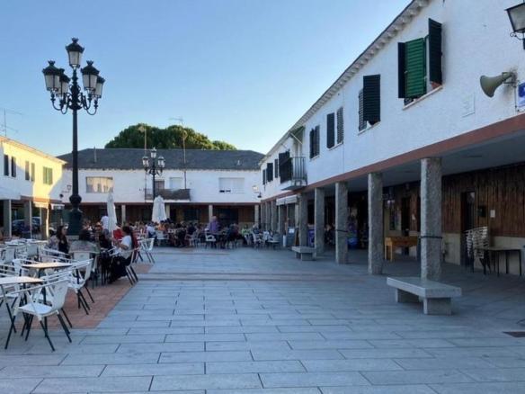 Commercial premises for sale in Comercial, Maello