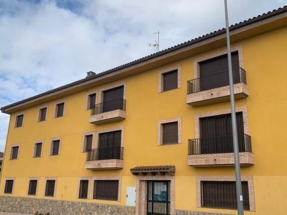 Apartment for sale in Castilla y Leon, 17, Piedralaves