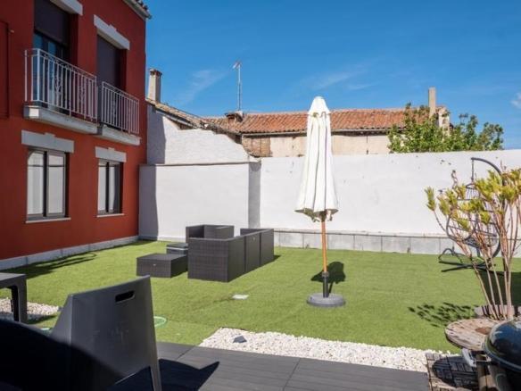 House or villa for sale in Conde Don Ramón, Murallas