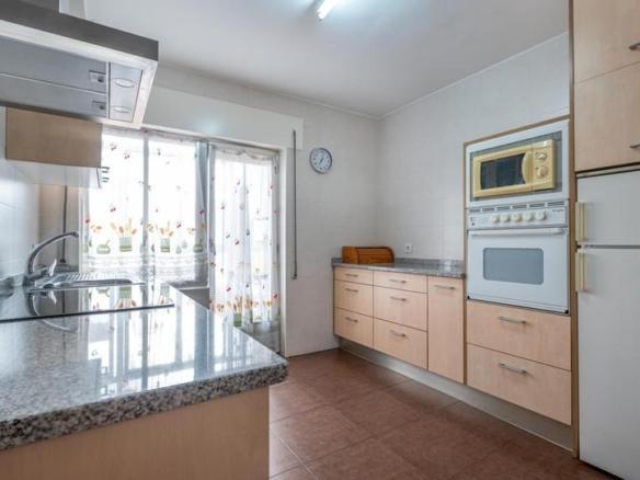 Apartment for sale in Conde Don Ramón, Murallas
