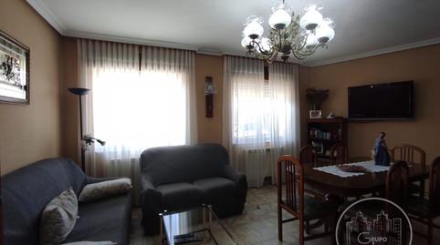 House or villa for sale in Travesia el Nido, Narros de Saldueña