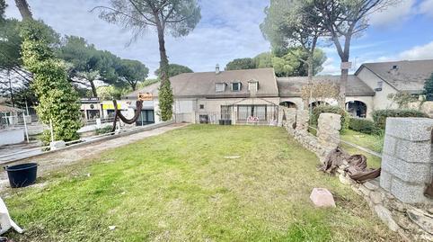 Commercial premises for sale in Del Pinar, Maello