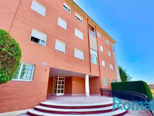 Apartment for sale in Pedro Berruguete, Sónsoles
