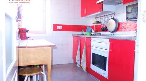 Apartment for sale on Calle Alfonso de Montalvo, Centro