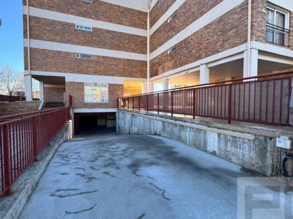 Garage for sale on Calle Magnolio, Sonsoles
