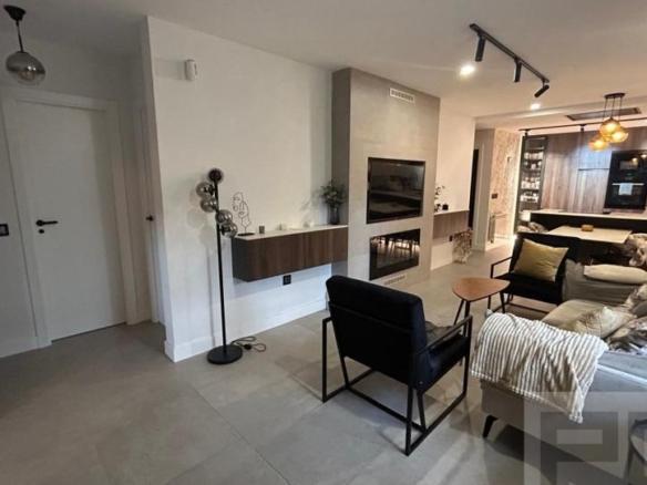 Ground floor apartment for sale on Calle Lagos, Las Navas del Marqués
