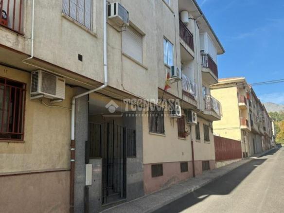 Apartment for sale in Candeleda