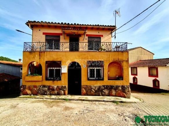 Townhouse for sale in Lanzahíta