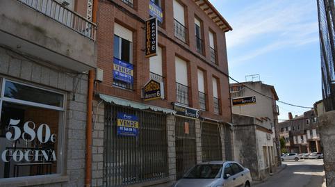 Building for sale on Calle Arroyo, Sotillo de la Adrada