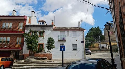 House or villa for sale in De la Iglesia, Navalperal de Pinares