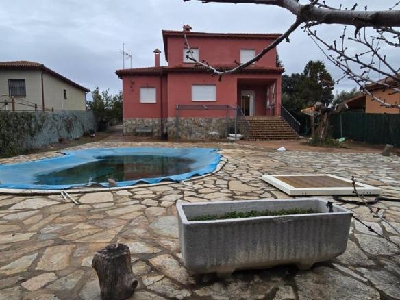 House or villa for sale in Maello