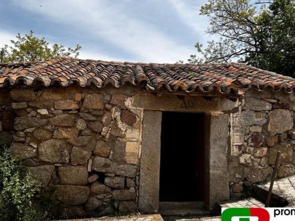 Residential property for sale in Travesía del Campanario, 1, Solosancho