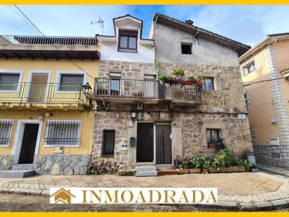 House or villa for sale in Mesones, La Adrada